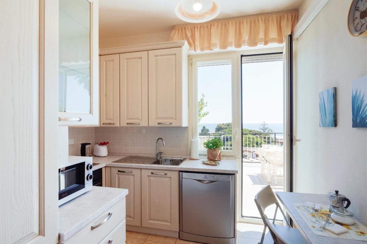 Tre Ponti Panoramic Seaview Appartement *